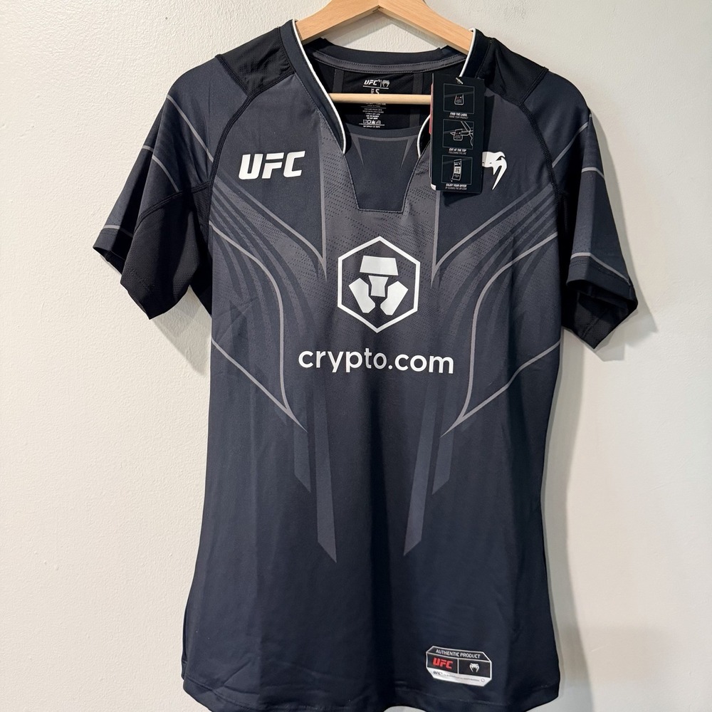 UFC Shirt Fight Night Walkout Black Small Womens Authentic Jersey
